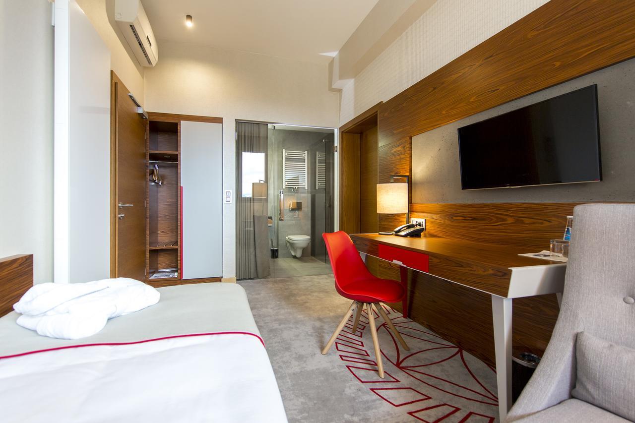 Hotel Kopieniec Fizjo- Med & Spa ムジャシフレ 部屋 写真